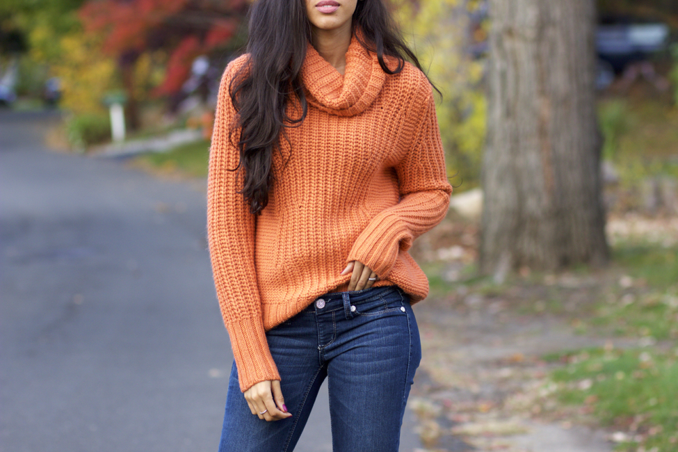 outfits with orange sweater