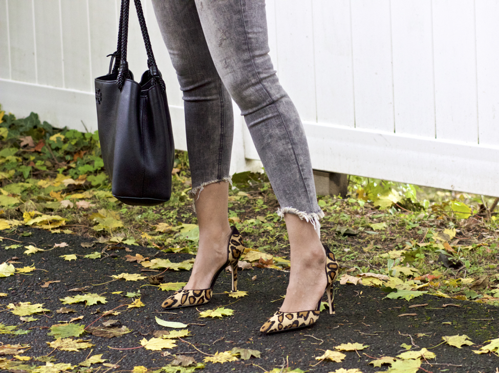 Grey jeans and on sale shoes