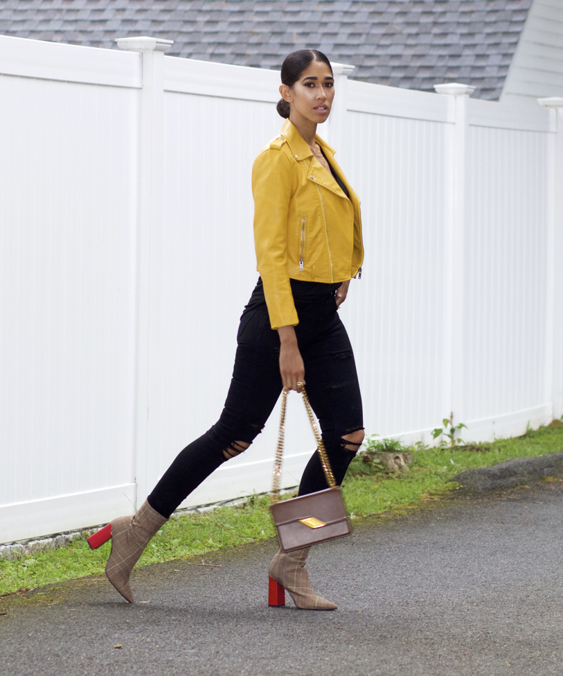 How to Make Your Legs Look Longer When Wearing Midi Boots - The