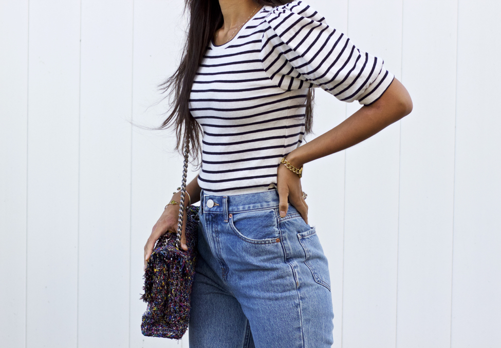 HOW TO WEAR MOM JEANS WITH CURVES AND NOT LOOK FRUMPY