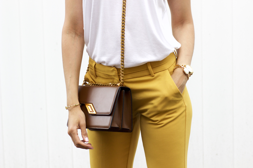 Mustard yellow outlet and white outfit