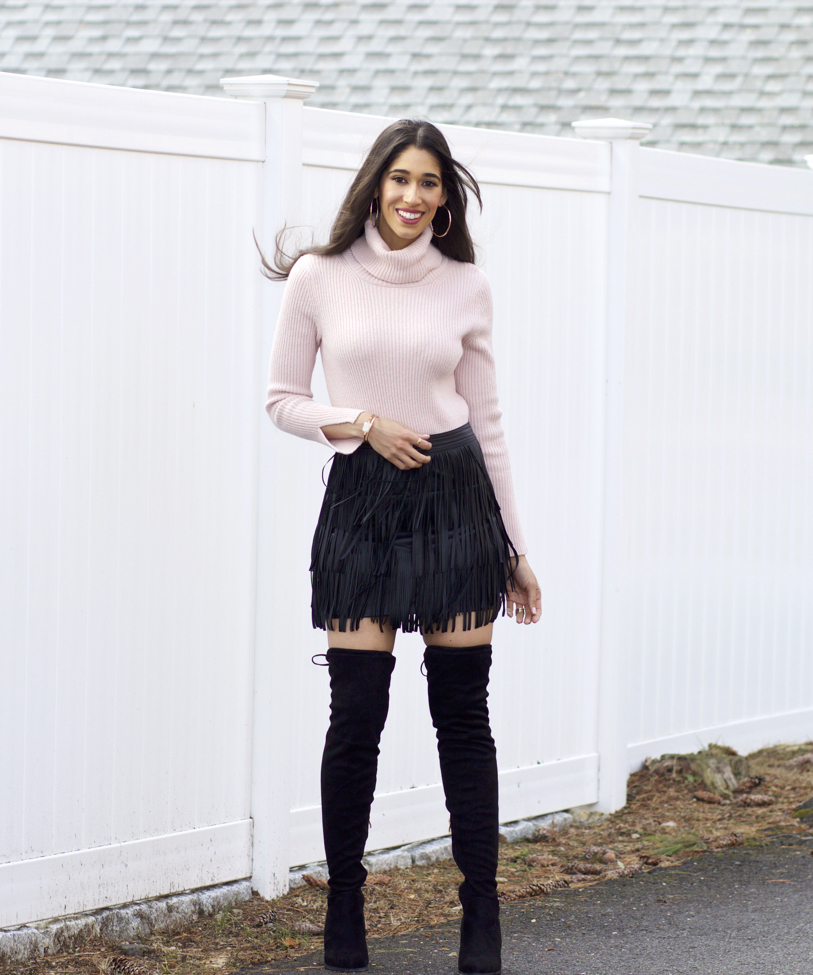 Style Tips on How to Wear a Mini Skirt - HubPages