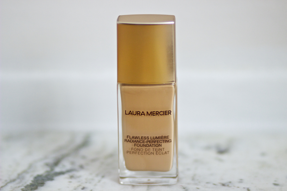 Flawless Lumière Foundation