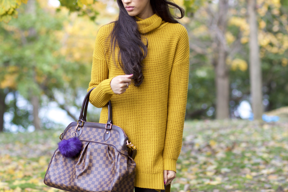 Mustard yellow outlet and white outfit