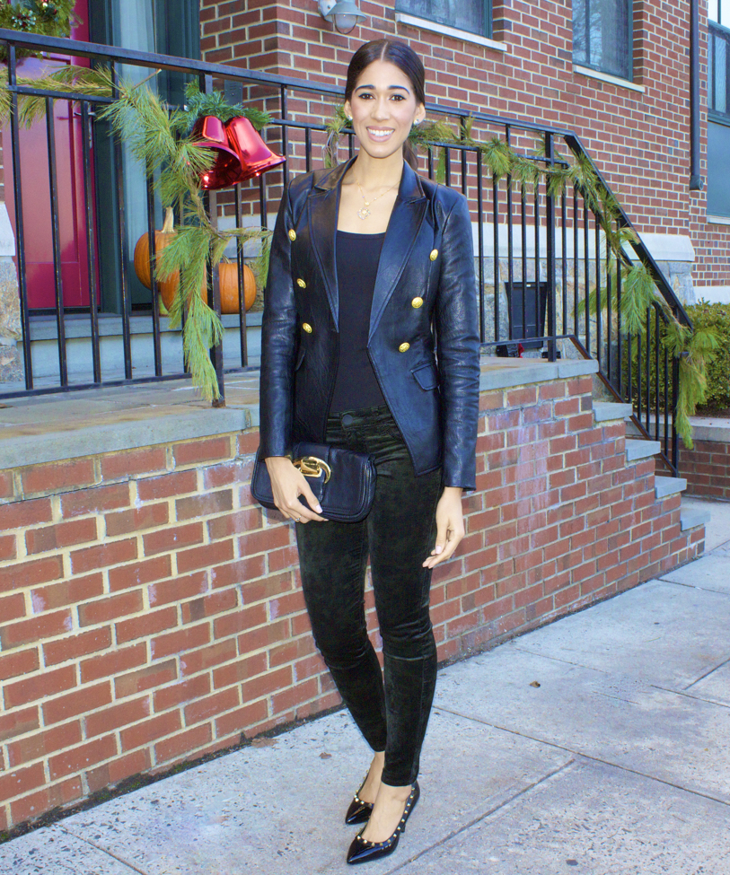 7 Christmas Outfit Ideas - The Style Contour