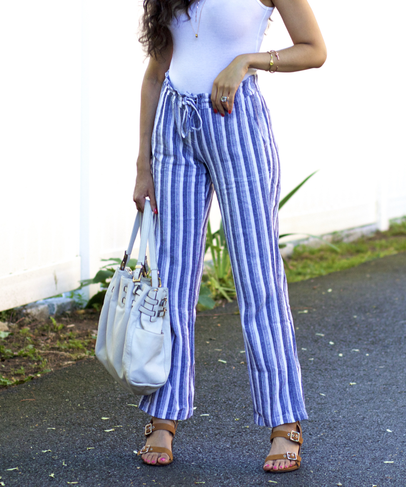 Outfits with blue striped 2024 pants